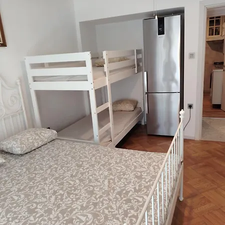 Tritos Sleeps 11 - Balcony - Sea View *